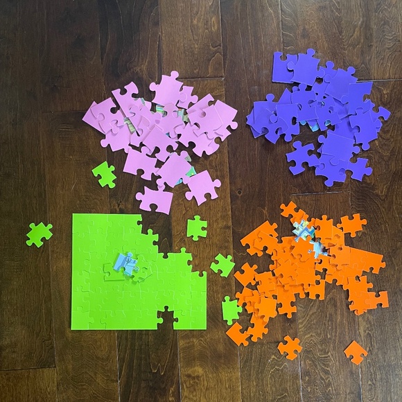Set of 4 Peppa Pig puzzles - Picture 1 of 16